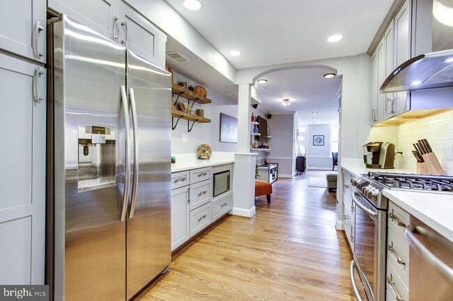 Building Photo - 1523 6th St NW