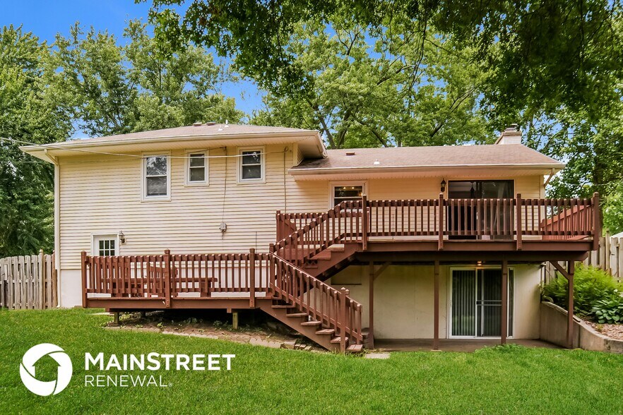 Building Photo - 813 N Apache Dr