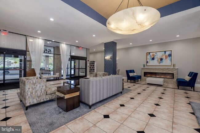 Building Photo - 5500 Holmes Run Pkwy