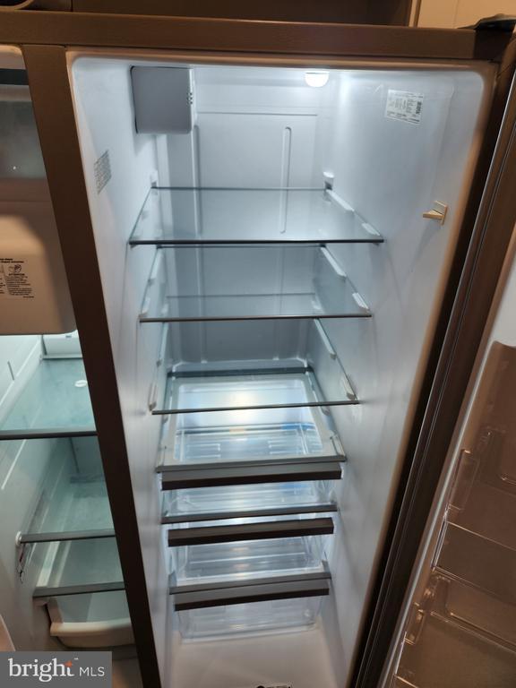 Building Photo - 5700 Olde Mill Ct