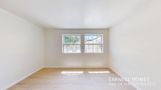 Building Photo - 9802 E Camino Real Ave