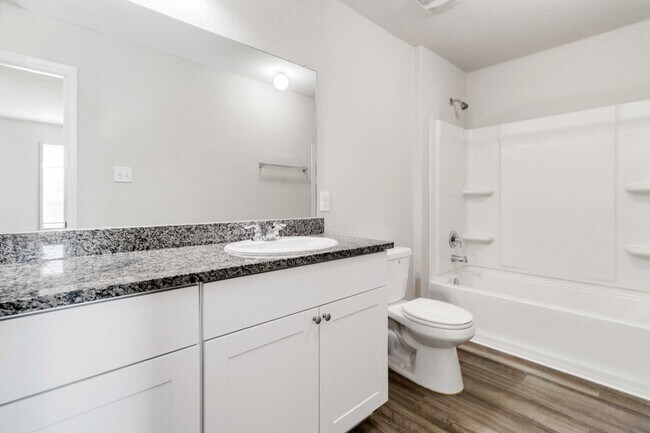 Building Photo - Beautiful 3/2 in New Braunfels