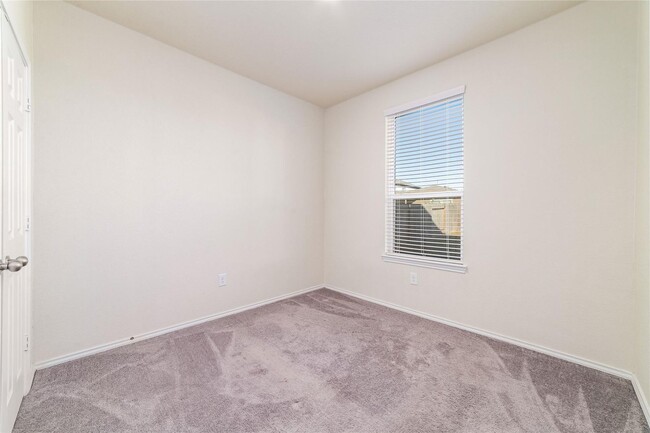 Building Photo - Beautiful HOME Katy Crossing! Fantastic Tw...