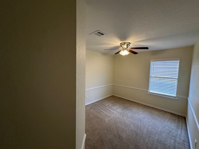 Building Photo - 7919 Martinelli