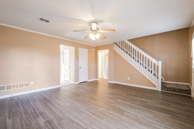 Building Photo - 11010 Highridge Ct