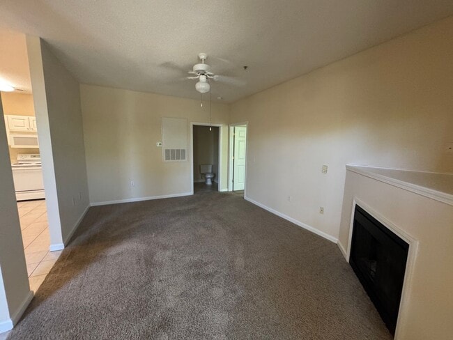 Building Photo - 2520 Friedland Pl
