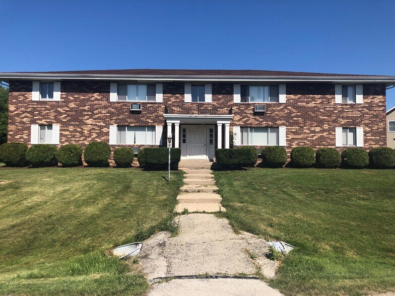 Primary Photo - 4315 Kennedy Dr
