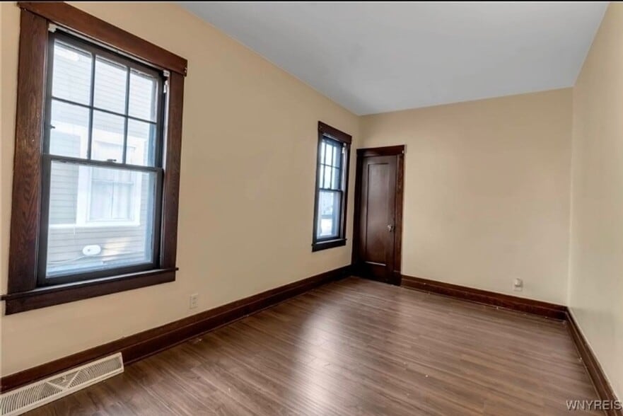 Building Photo - 137 Southside Pkwy