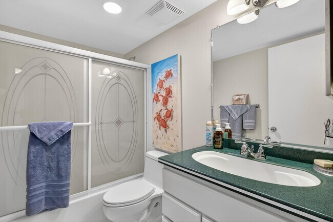 Building Photo - 10980 S Ocean Dr