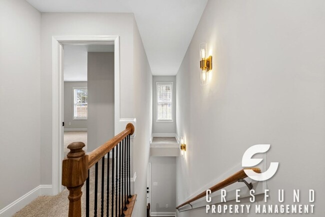 Building Photo - NEW CONSTRUCTION ON THE LAKE 3BR 2.5BATH W...