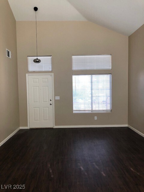Building Photo - 4808 Lupita Ct