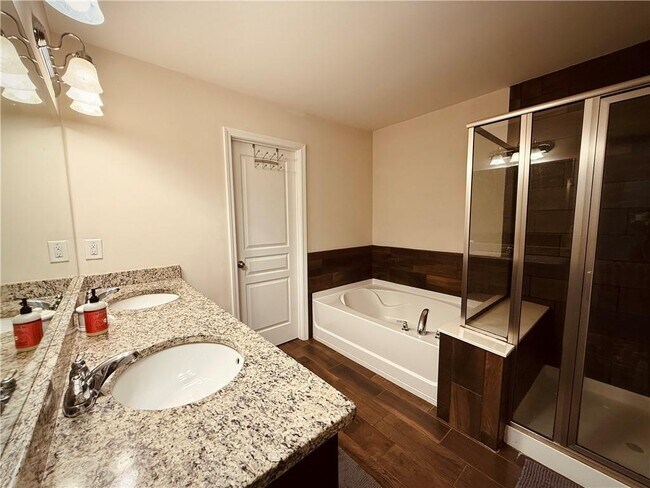 Building Photo - 3476 Ashby Pond Ln
