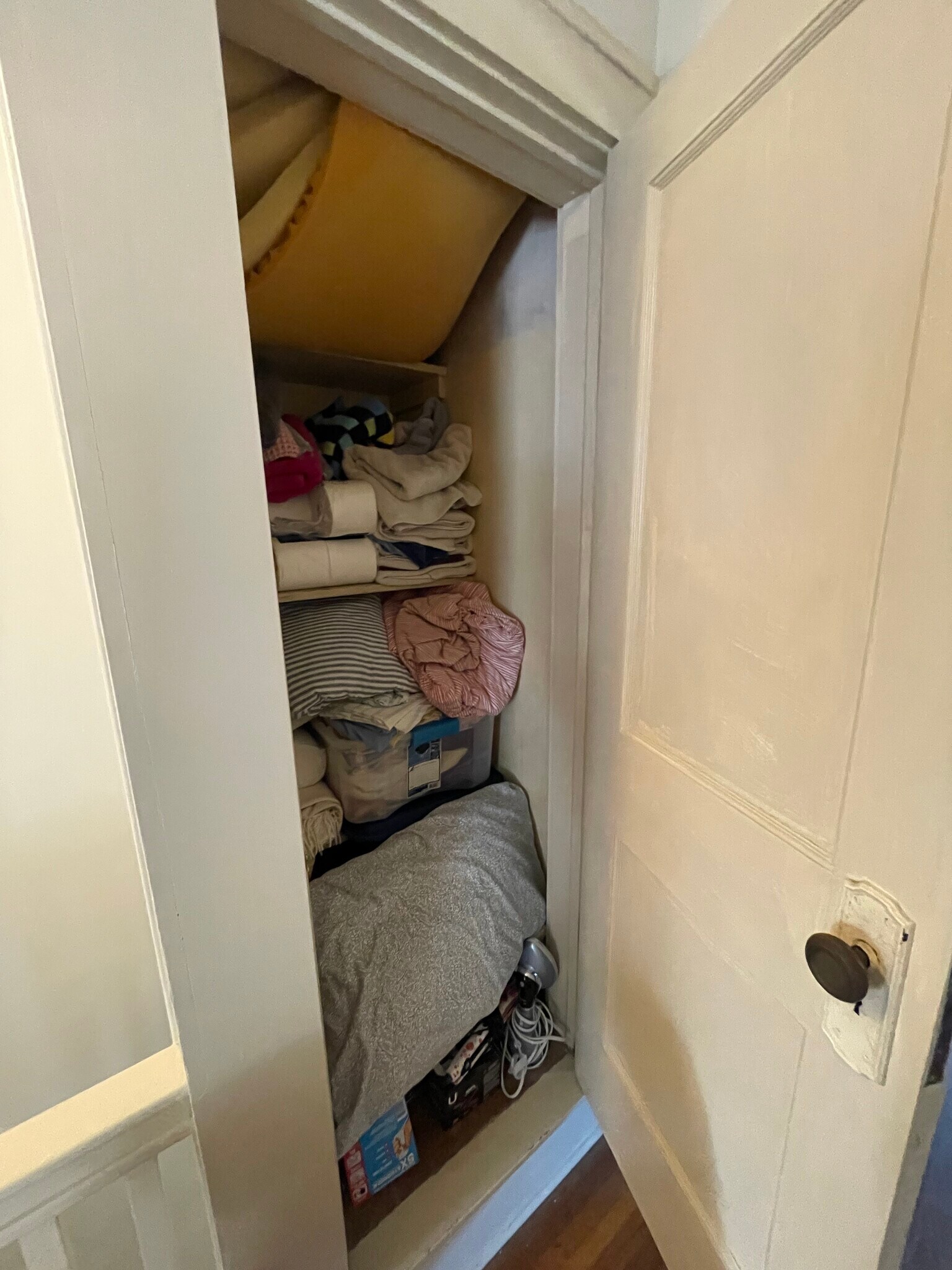 Hallway Closet - 512 N Santa Fe Ave