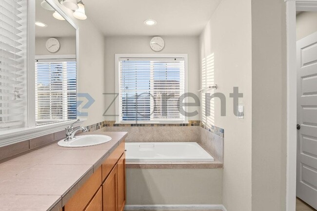 Building Photo - 18232-18236 36 Ave SE