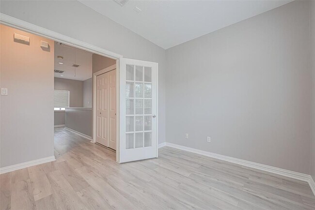 Building Photo - 7130 Harmony Cove
