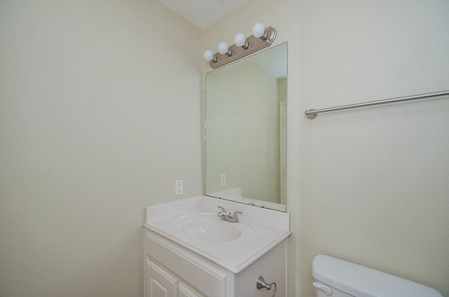 Building Photo - 7211 Towering Pine Ln
