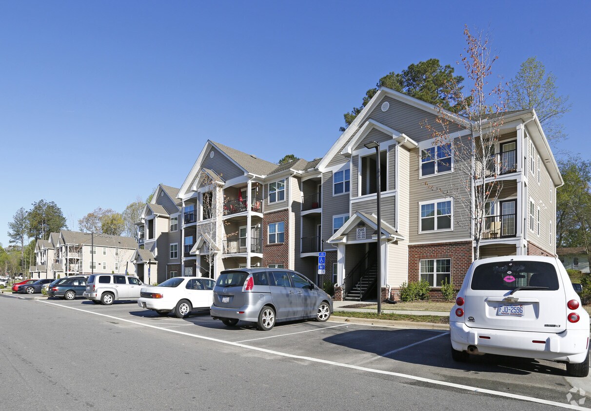 The Bluffs At Walnut Creek Raleigh