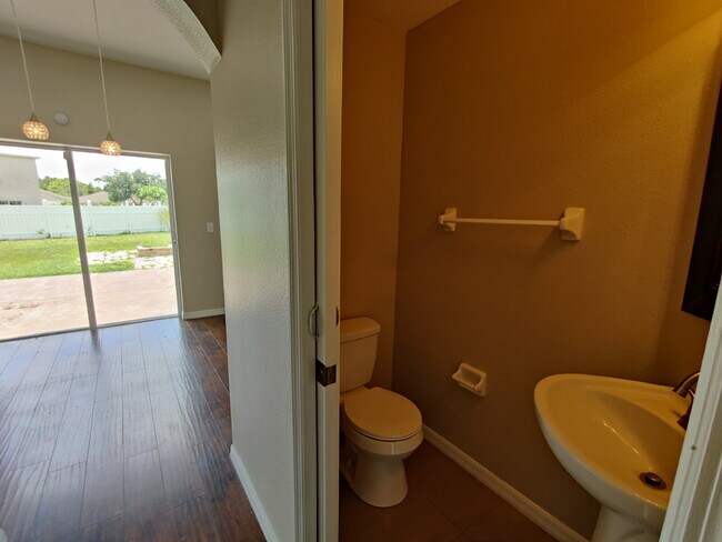 Building Photo - 1603 Ladywell Ct