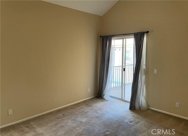 Building Photo - 8215 E Oak Ln