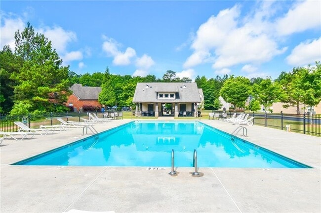 Building Photo - 2442 Martini Way