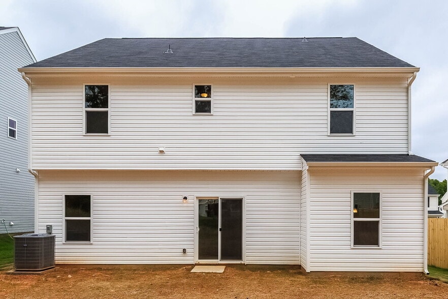 Building Photo - 1521 Waylon Ave