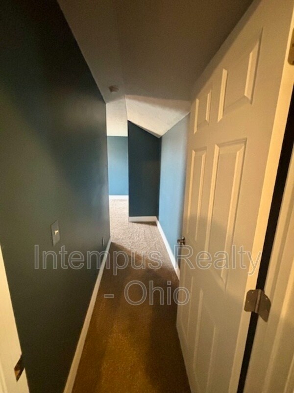 Building Photo - 1482 Geranium Dr