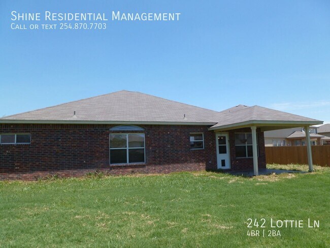 Building Photo - 242 Lottie Ln