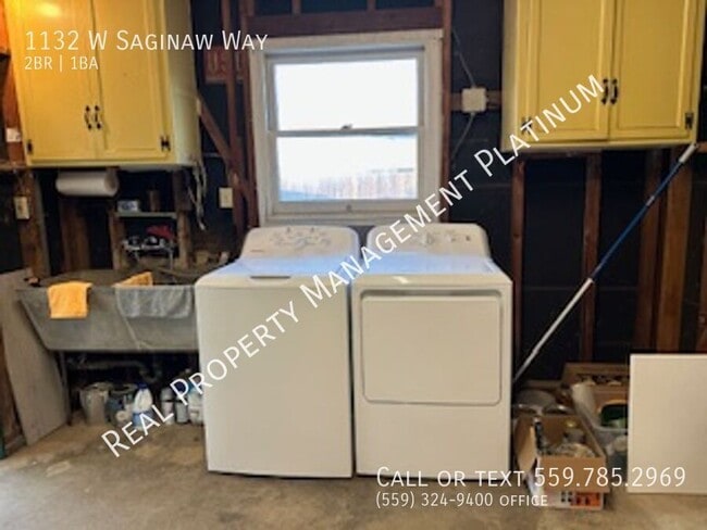 Building Photo - 1132 W Saginaw Way