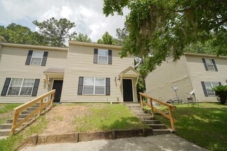 Building Photo - 2446 Talco Hills Dr