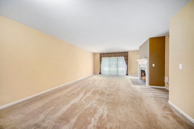 Building Photo - 42749 Patty Ln