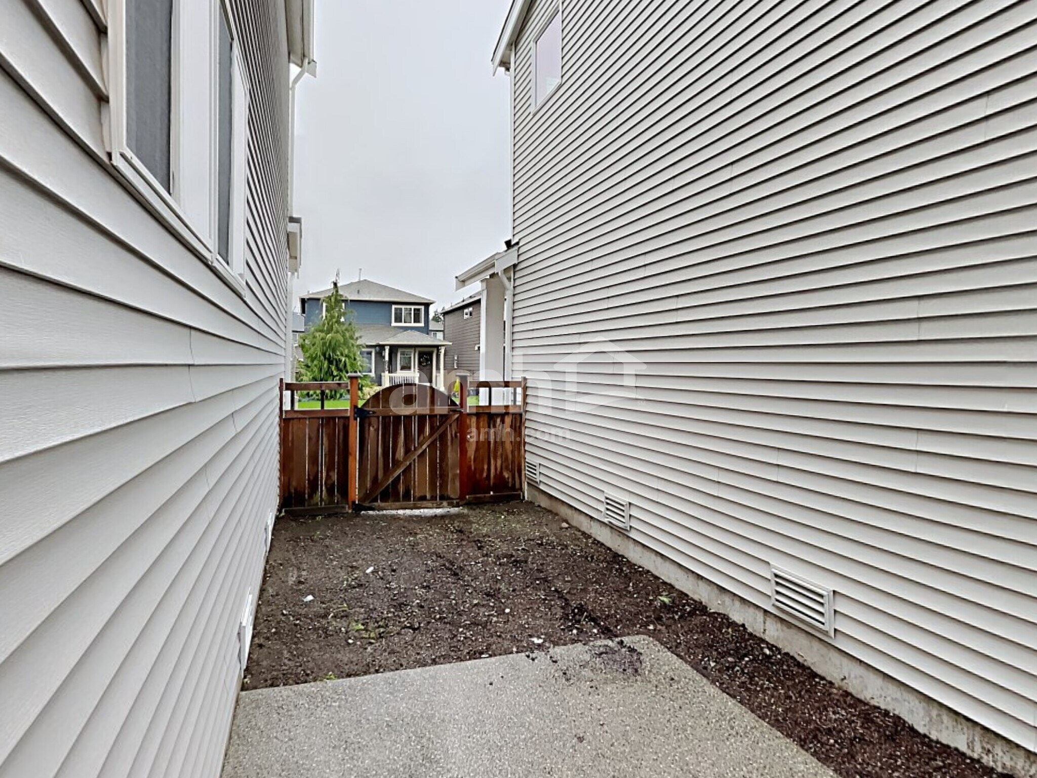 Building Photo - 1634 180th St Ct E