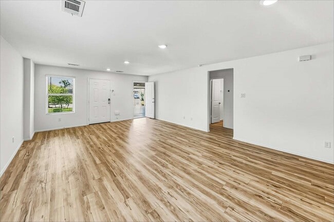 Building Photo - 22259 Stoney Ravine Dr