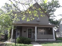 Building Photo - 319 W 9th Ave