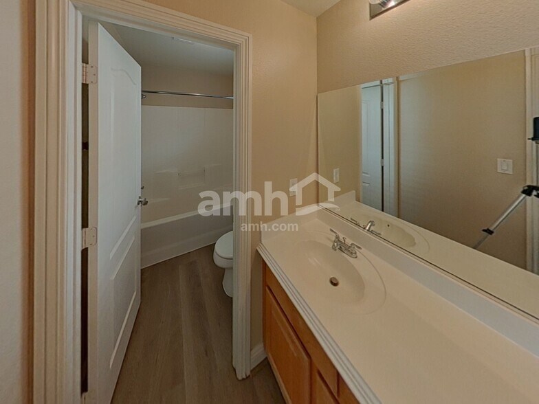 Building Photo - 1337 Cedar Berry Ct