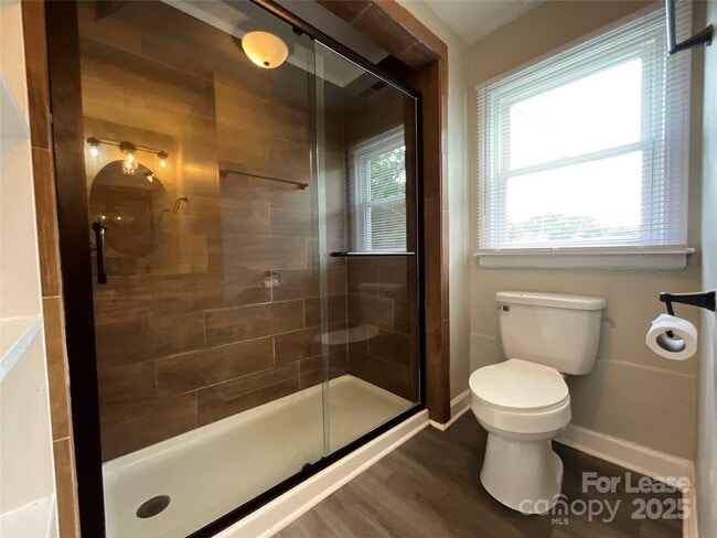 Building Photo - 3905 Freedom Dr