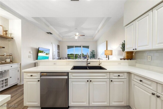 Building Photo - 1781 Four Mile Cove Pkwy