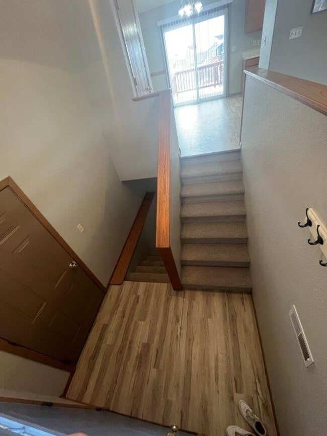 Building Photo - 4 BEDROOM | 2 BATH | DOUBLE CAR GARAGE | RAPID VALLEY