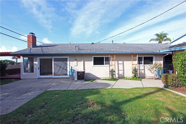 Building Photo - 1914 Pelican Ave