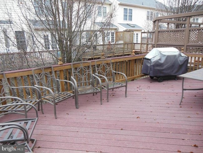 Building Photo - 25838 Norrington Square