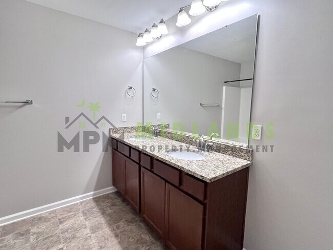 Building Photo - 356 Eagle Feather Loop