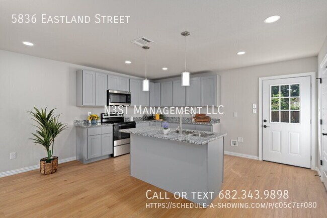 Building Photo - 5836 Eastland St