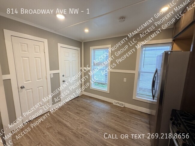 Building Photo - 814 Broadway Ave NW