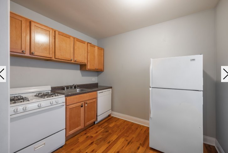 Building Photo - 1347 N Dearborn St