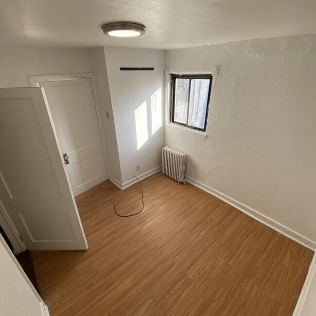 Building Photo - 115 Brinton Ave