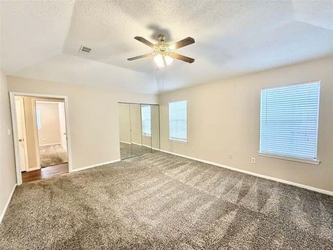Building Photo - 11223 Willow Field Dr