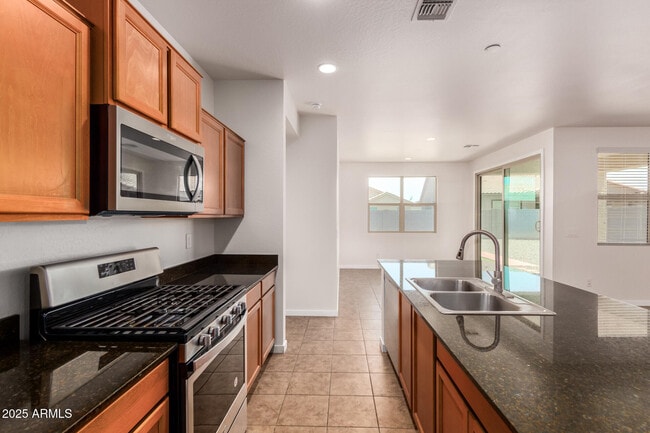 Building Photo - 4123 S 97th Dr