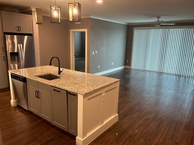 Building Photo - 3517 Windhaven Pkwy