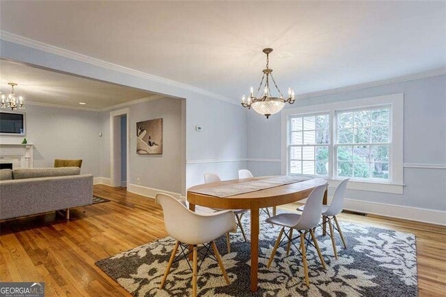 Building Photo - 1987 Knight Ct SE