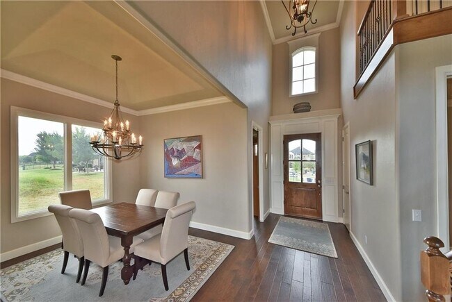 Building Photo - 16828 Little Leaf Ln