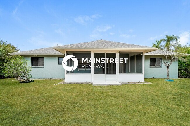 Building Photo - 3 Bedroom Pet-Friendly Home in CAPE CORAL, FL with Main Street Renewal